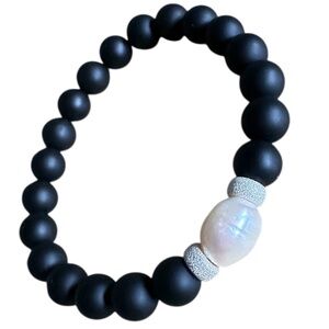 Matte 8mm Onyx Stretch Bracelet w/ Baroque Freshwater Pearl & Sterling Silver